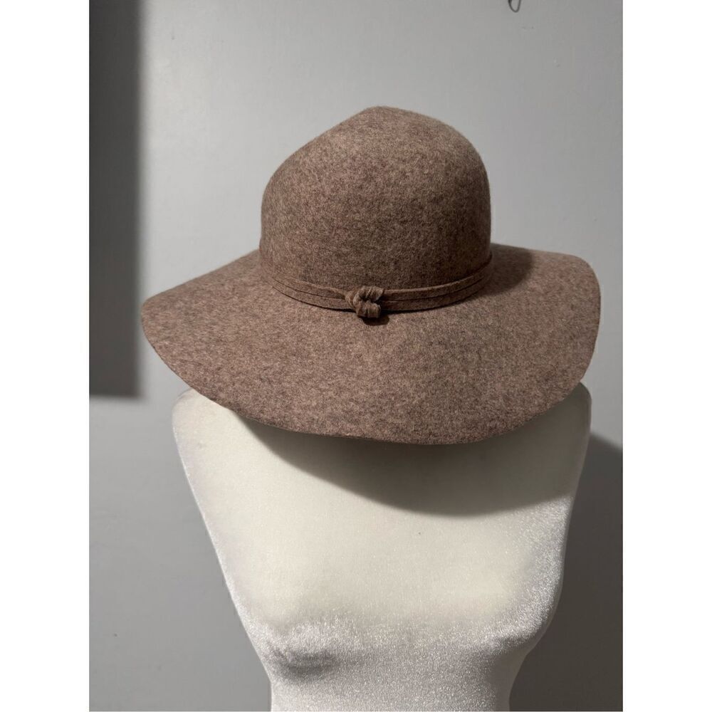 Bass 100% Wool Hat
